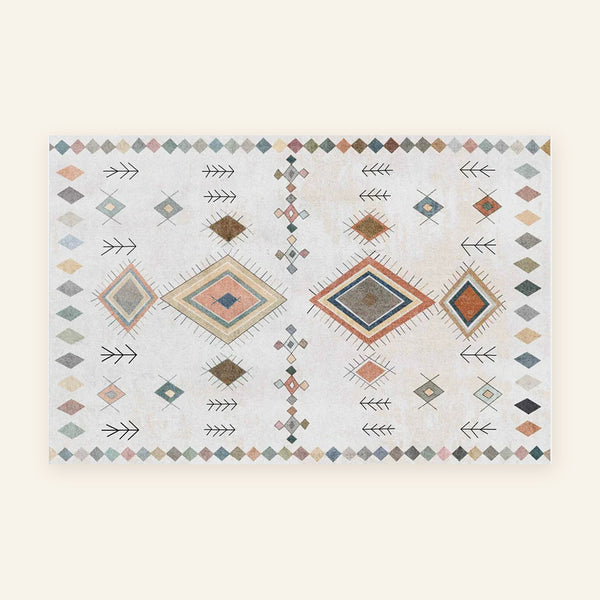 Tapis berbère coloré Ouzna, écru à losanges pastel, vu à plat