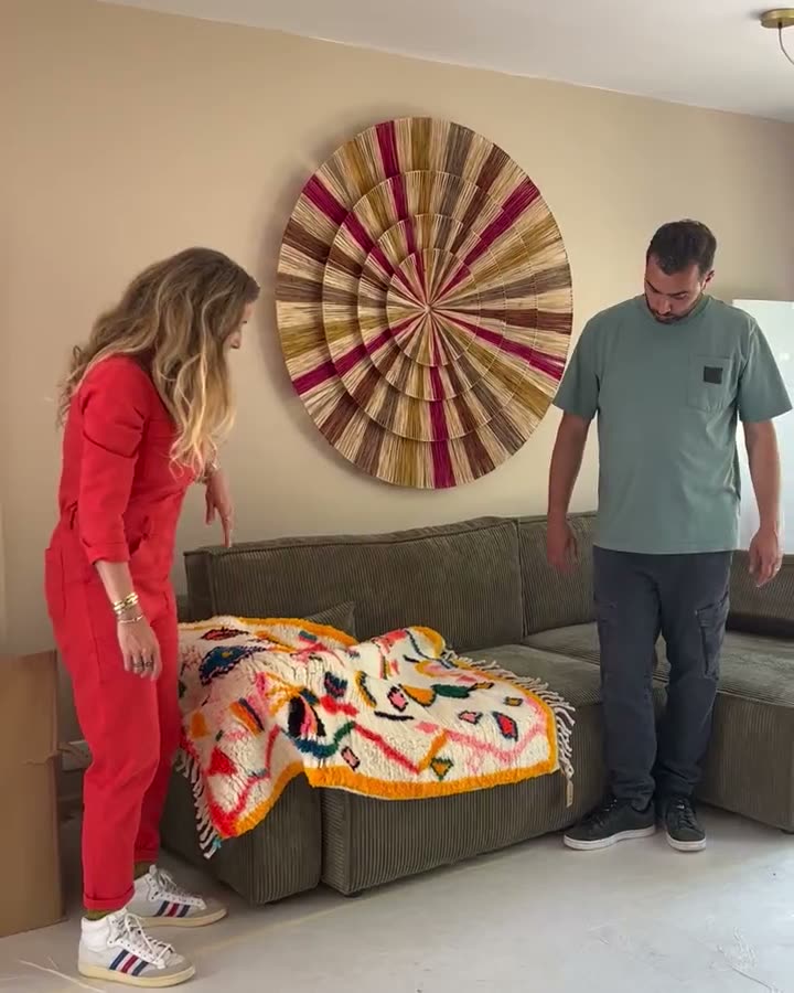 Tapis berbère noir et blanc : comment l'associer dans chaque pièce