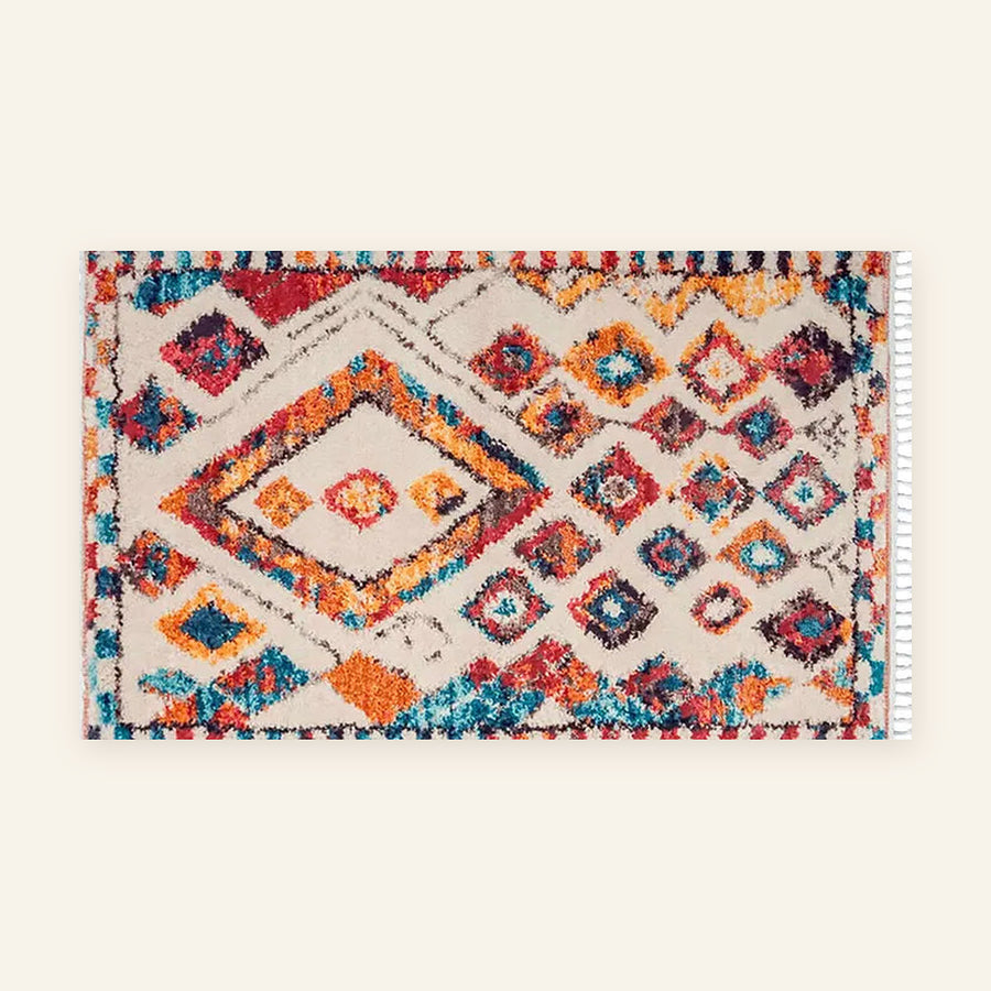 Tapis berbère coloré Tinhinan, écru à losanges vifs, vu à plat