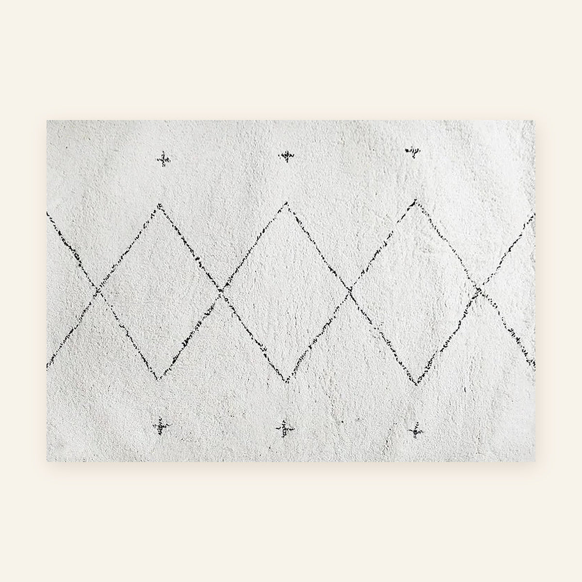 Tapis Beni Ouarain Tifawt, blanc, losanges et croix, vu à plat