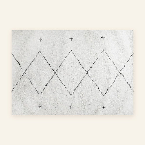 Tapis Beni Ouarain Tifawt, blanc, losanges et croix, vu à plat