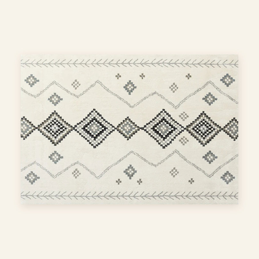 Tapis Beni Ouarain Taysa, écru à losanges gris, vu à plat