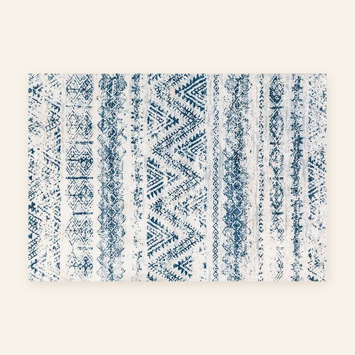 Tapis Beni Ouarain Taskurt, bandes bleu délavé, vu à plat